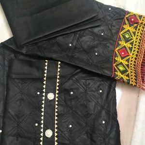 Black Embroidery Cotton Suit