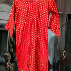 Ladies Suits Red Banarsi