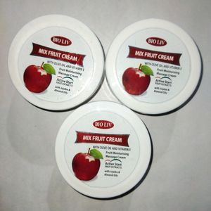 Mix Fruit Moisturising Massage Cream