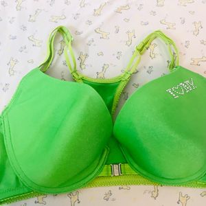 New 32-34 padded bra