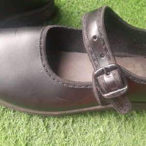 School Shoes for girls