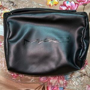 MAC ORIGINAL VANITY POUCH