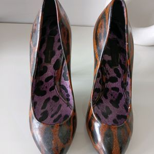 Authentic Dolce & Gabbana Leopard Print Heels