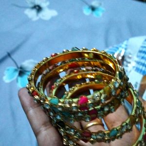 Beautiful Multy Colour Metal Bangle