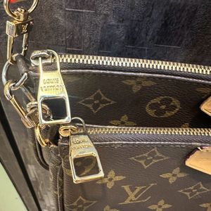 Auth Louis Vuitton Multi Accessories Pochette