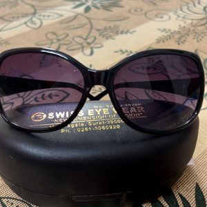 Woman’s Sunglasses