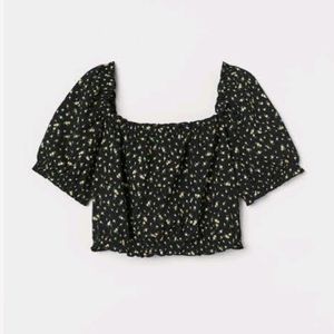 H&M Cropped Puff Sleeve