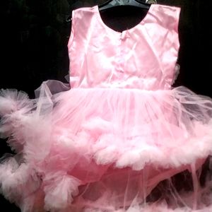 Morden Fancy Girls Frock