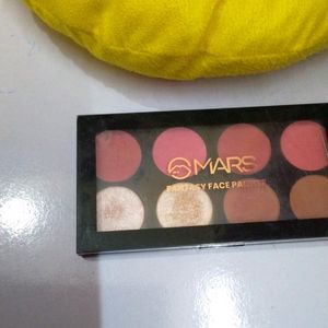 Blush Pallate