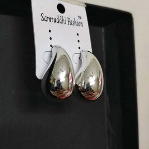 Silver Droplet Earrings