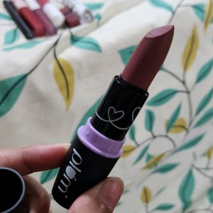 Plum Goodness Matterific Lipstick Jollywood