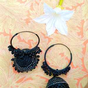 Black Kundan Earrings With White Dotted Detailing