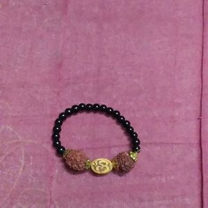 Om Rudrakshab Bracelt