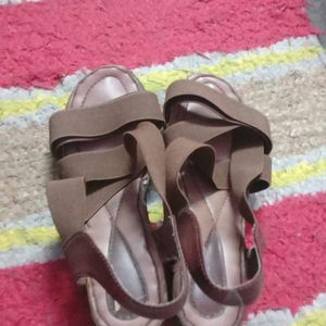 Set Of Two Sandals 👡