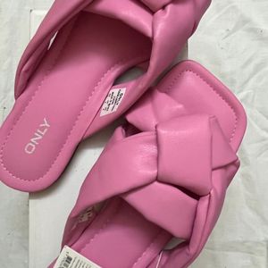 Cute Pink Colored Flip Flops 🎀