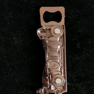 Singapore Brand Bottle Opener Wit Magnet