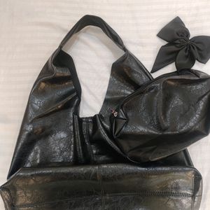 Fashionable Black Tote Bag