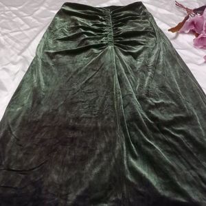 Sap Green Velvet Long Skirt