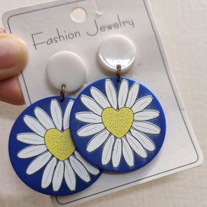 2 Set Earrings+FREE Scrunchie