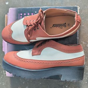 Roadster Brown&White Colourblocked Platform Derbys