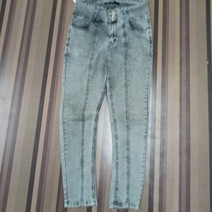 DG-84 Size-30 Slim Jeans