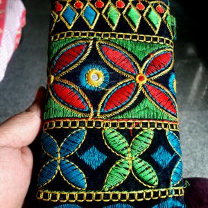 Heavy Thread And Orginal Mirror Work Clutch