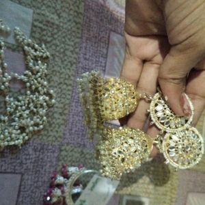 Unused Jhumka Set