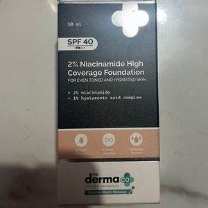 The DermaCo 2 % NiacinimideHighcoverage Foundation