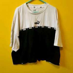 ORIGINAL PUMA BLACK N WHITE CROP OVERSIZED TSHIRT.