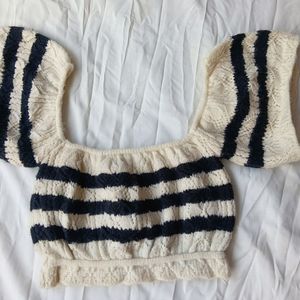 Off Shoulder Knit Wear Crop Top