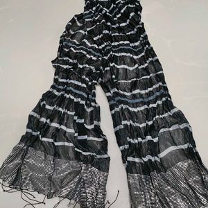 1 Beautiful Scarf N 2 Crushed Fabric Stoles