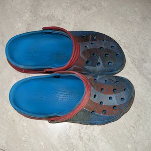 Captain America Limited Edition Crocs