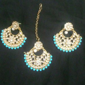 Jhumka Set With Mang Tika