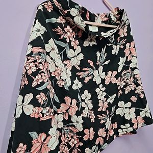 Black And Off White Printed Floral Skirt