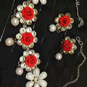 Red Rose Necklace