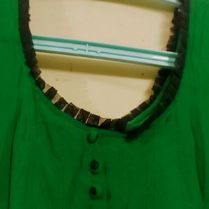 Green Kurti