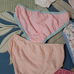 Combo Of  Sevan  Panty  In Imported F 6 To 10 abri