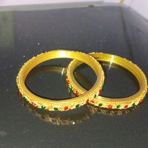 Preety Bangles