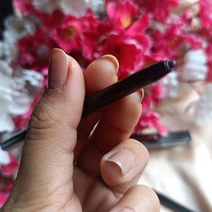 💜Plum Perfection : Kajal Eyeliner