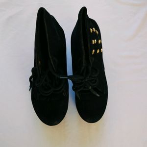 Black Casual Boots (Women's)