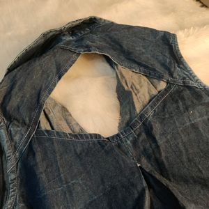 Sleeveless Branded Denim Shirt