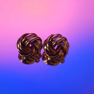 Golden Knots: Imported Studs