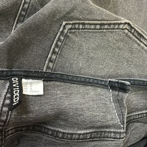 H&M DIVIDED y2k FLARE JEANS