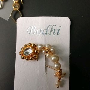 Combo Of Earrings With Marathi Style Tich Nose Pin