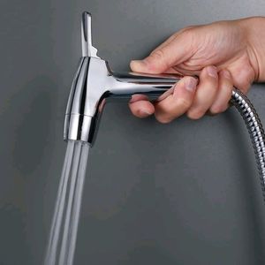 Alton Dual Flow Health Faucet With Flexible Hose