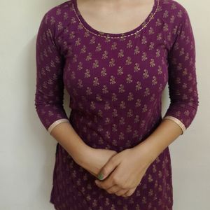 maroon kurti