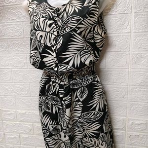 Printed Jumpsuit For Medium Size Women