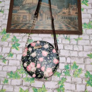 Beautiful Floral Sling Bag 😍