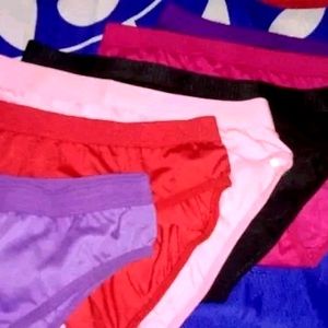 Women Mid Waist Panty Brief's |Soft & Stretchable