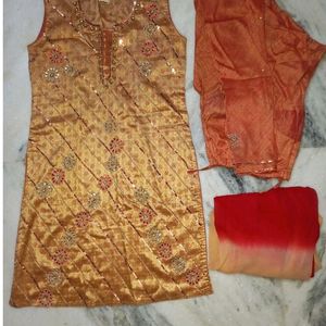 Women Festival Kurta Sets